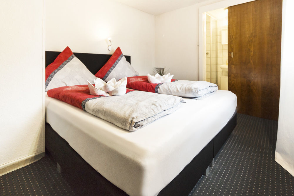 City Hotel Diez Extérieur photo