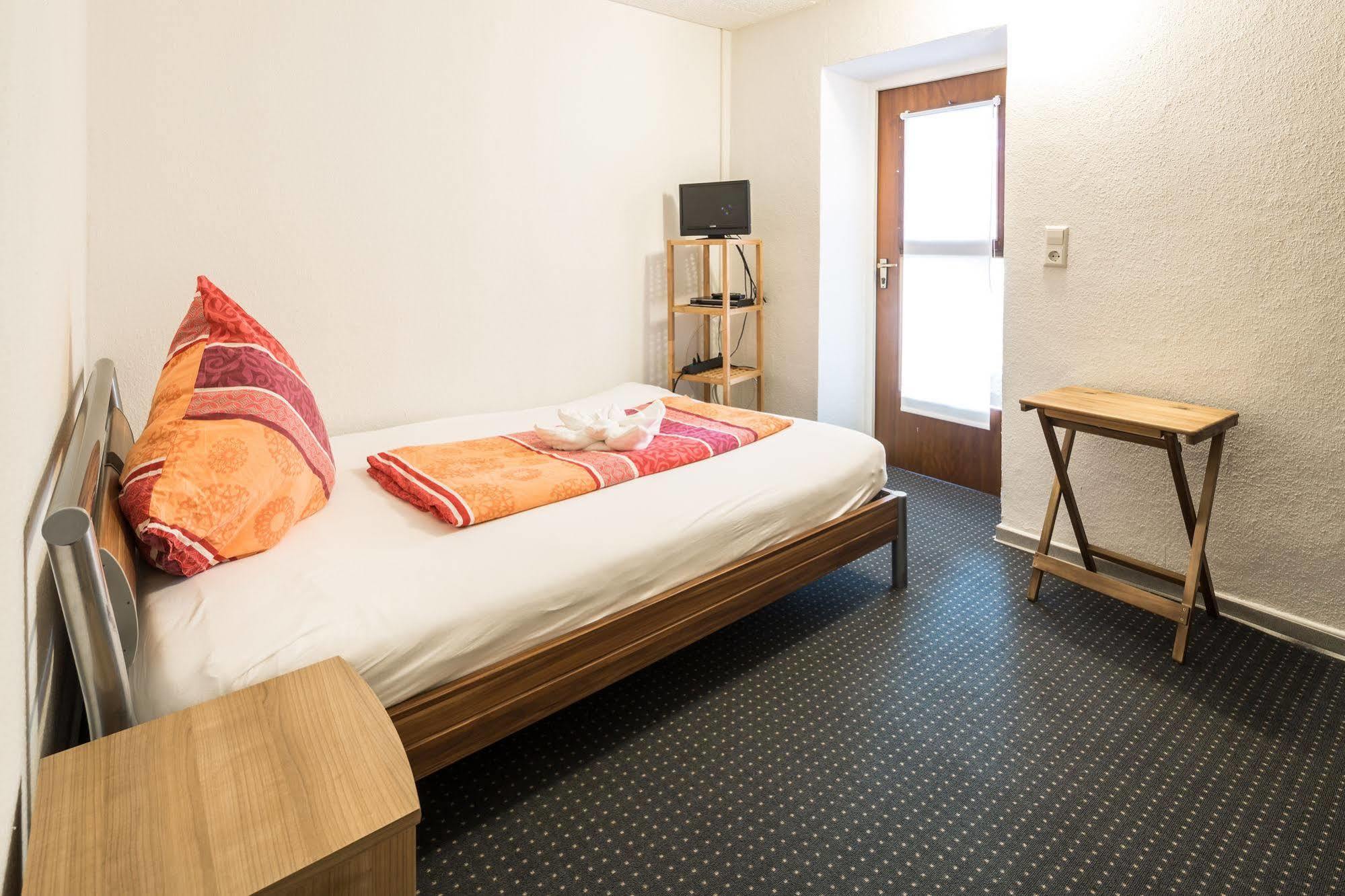 City Hotel Diez Extérieur photo