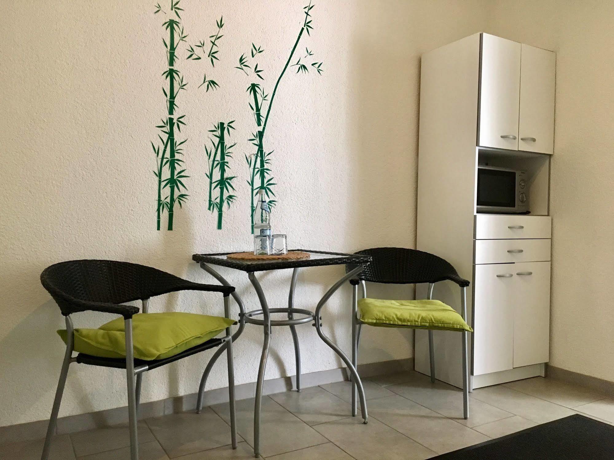 City Hotel Diez Extérieur photo
