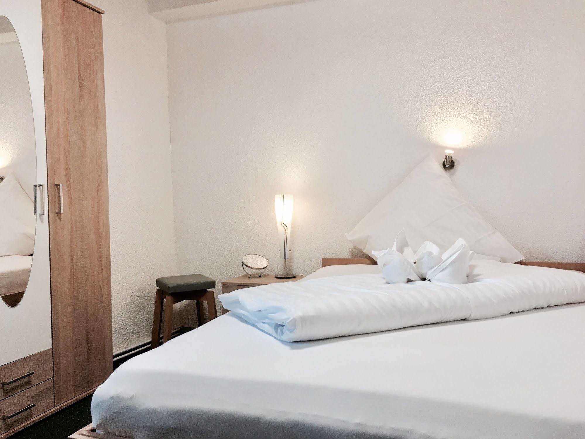 City Hotel Diez Extérieur photo